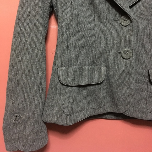 H&M’s Blazer - Picture 3 of 4